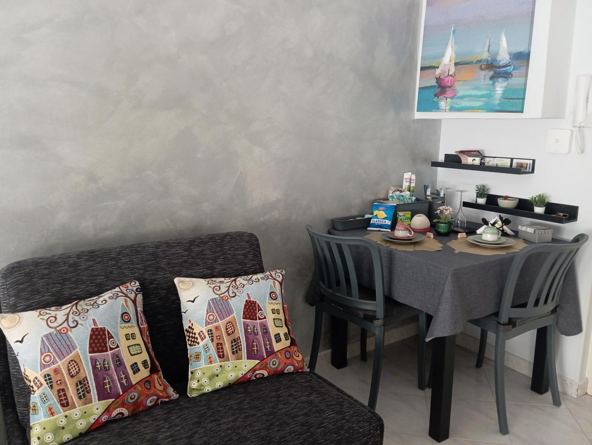 Bed and Breakfast Casa Melo Ciampino Esterno foto